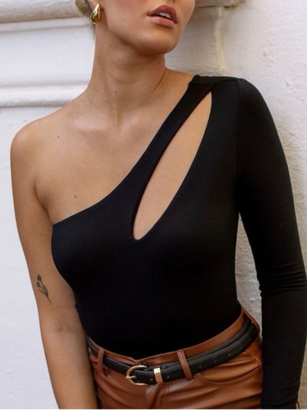 Asymmetric One-Shoulder Black Cutout Bodysuit